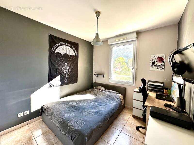 Appartement à MARSEILLE-9E