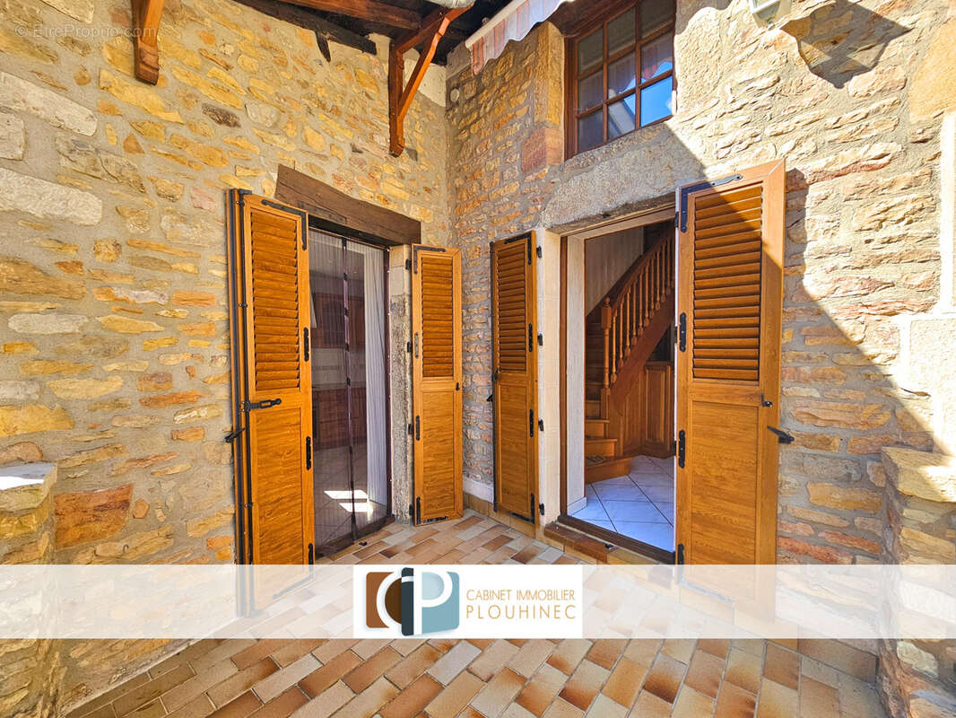 Maison à PIERRECLOS