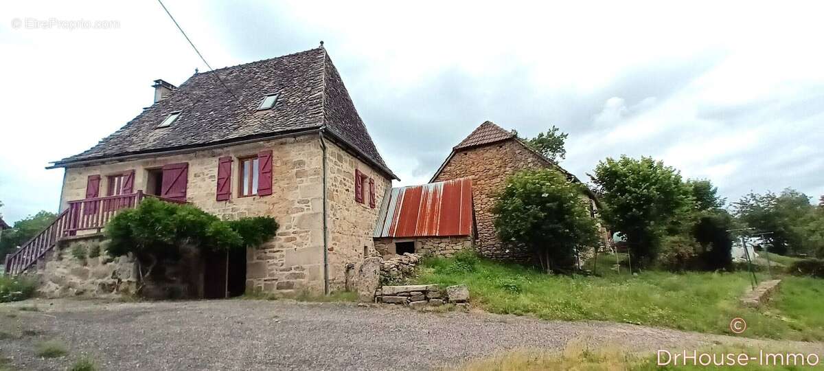 Maison 63 m² à Camps-Saint-Mathurin-Leobazel  - photo 8