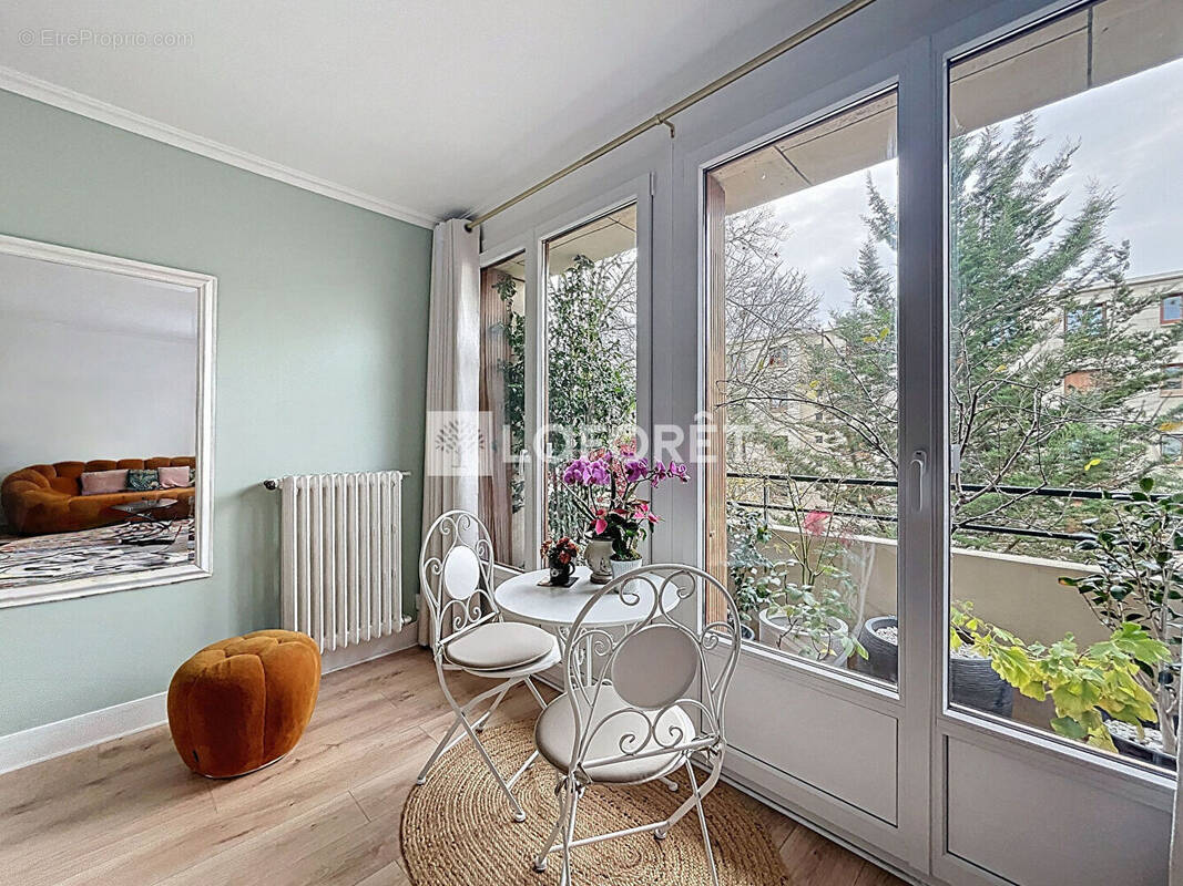 Appartement à LE VESINET