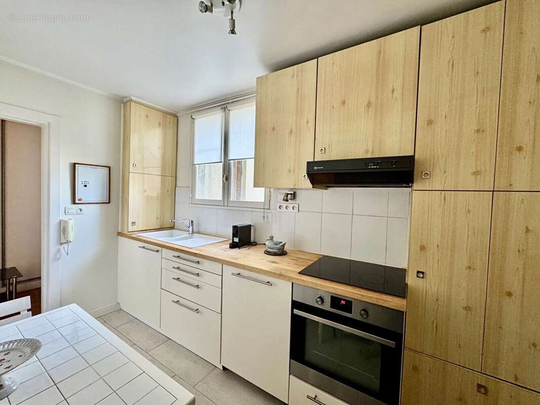 Appartement à BOIS-COLOMBES
