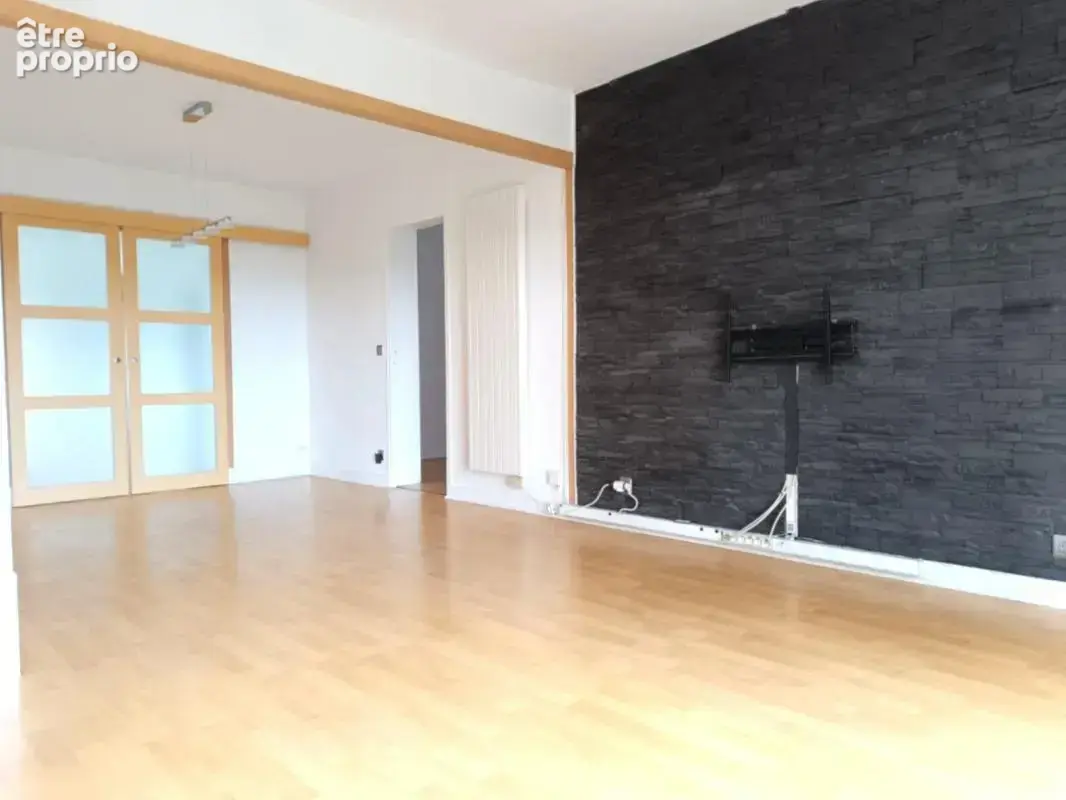 Maison  7 pièces 123 M² - photo 4