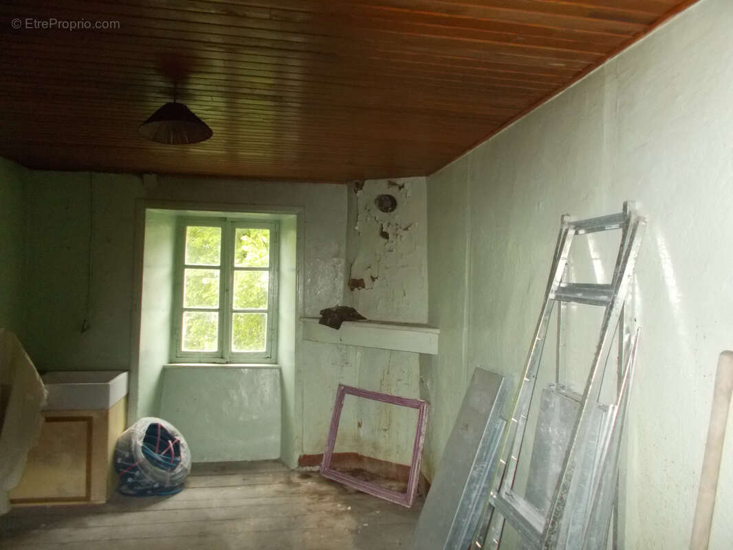 Maison à SAINT-MARTIN-DE-VALAMAS