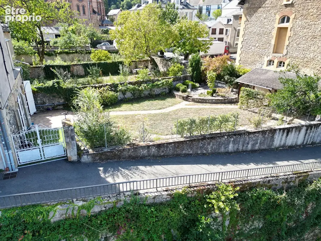 Appartement à ESPALION