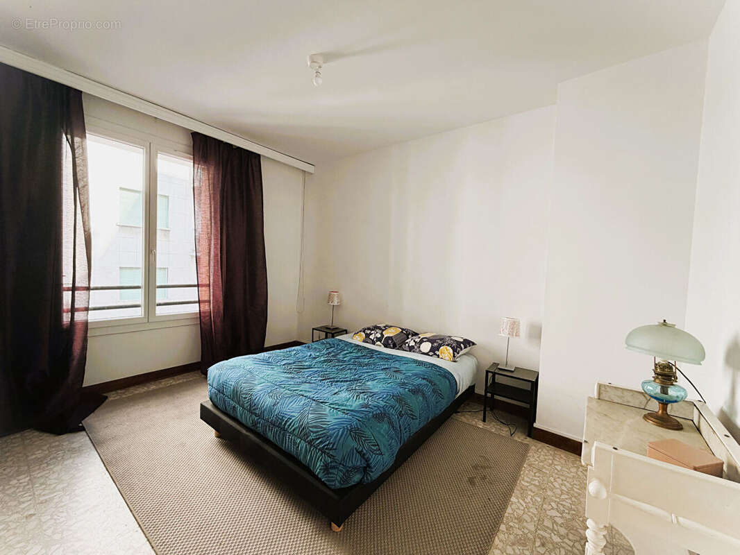 Maison à MARSEILLE-4E