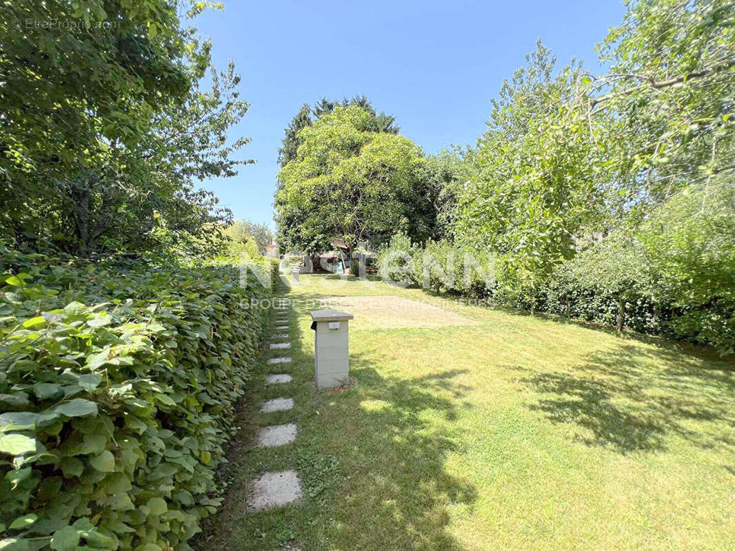 Maison à CHAUMONT-EN-VEXIN