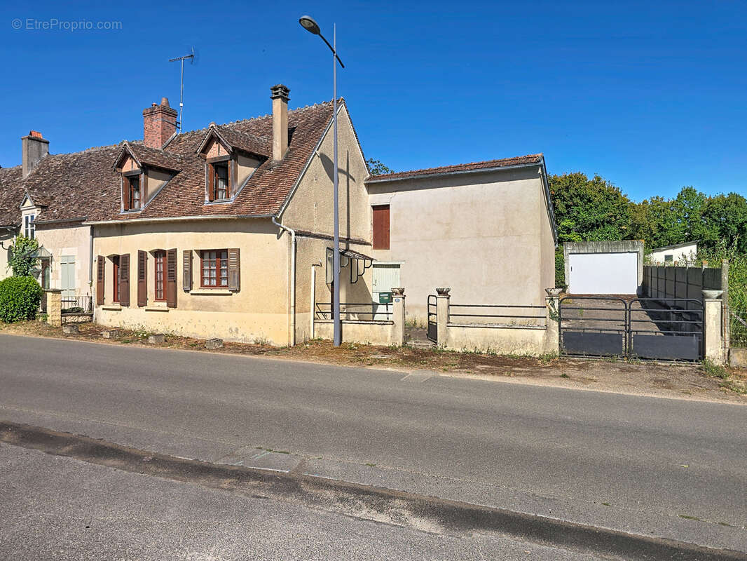 Maison dans village vigneron - photo 2