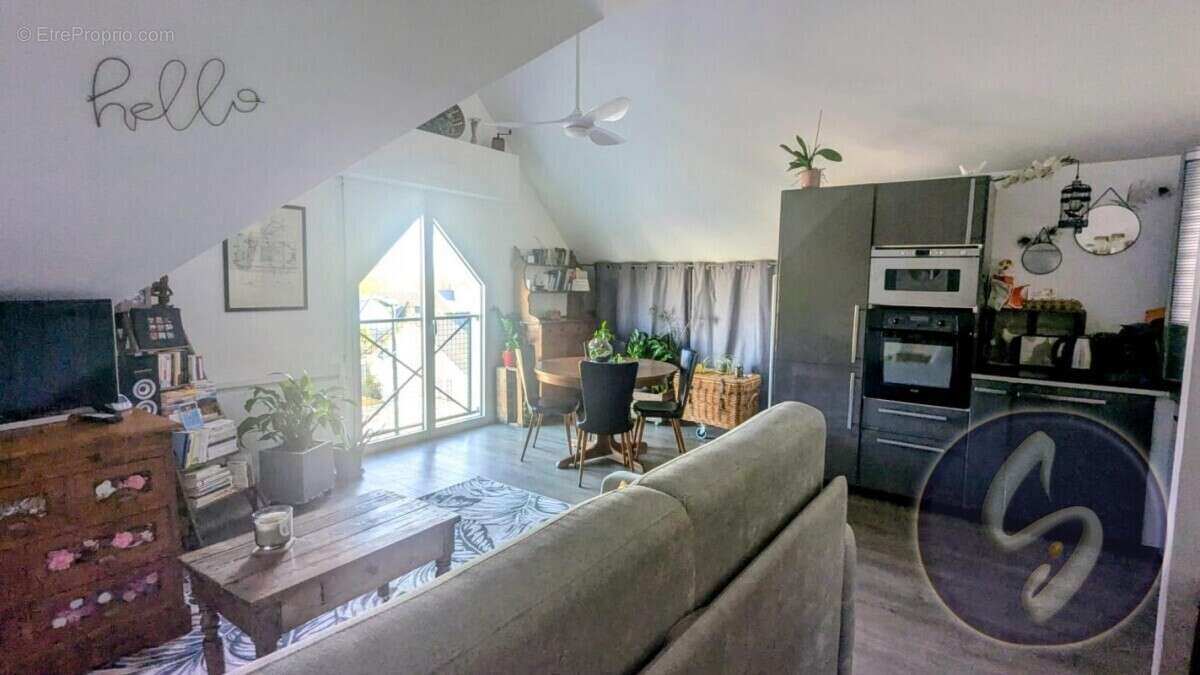 Appartement à SAINTE-LUCE-SUR-LOIRE