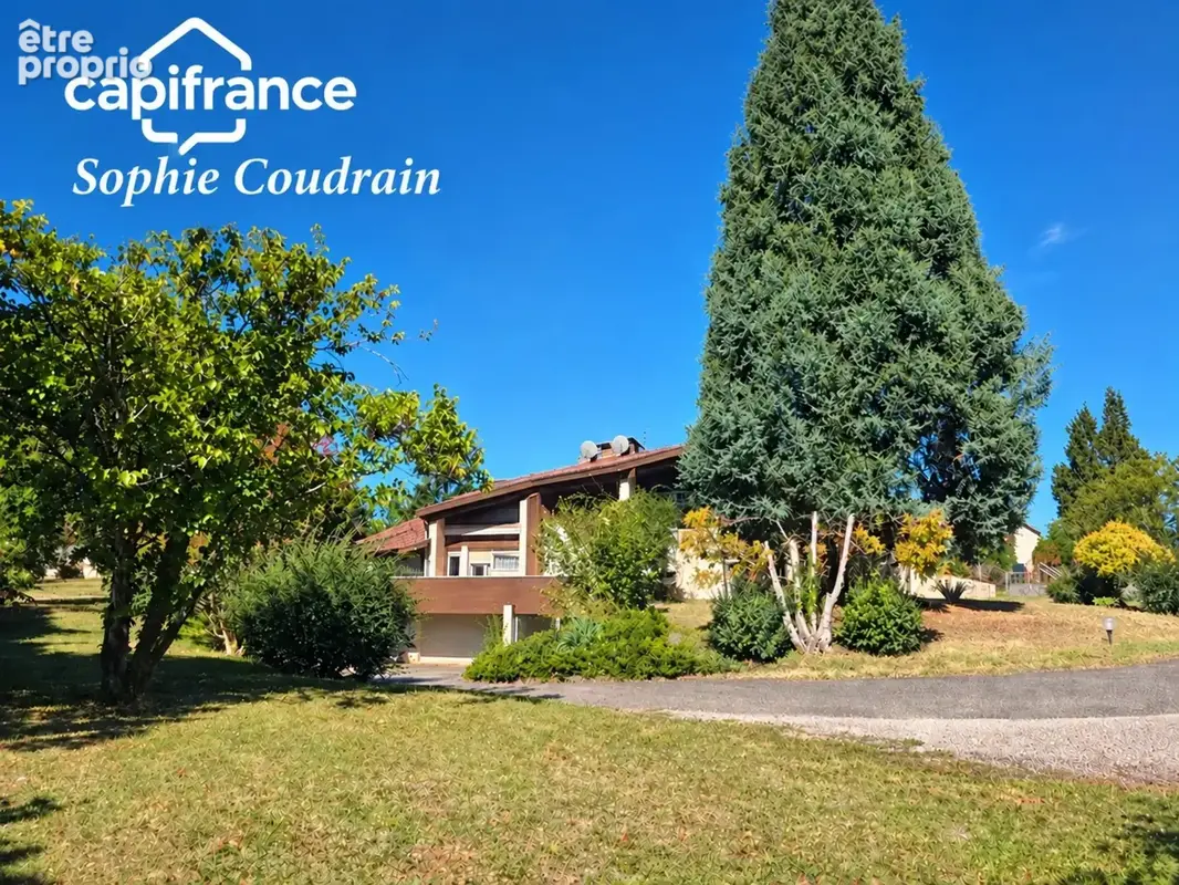 Maison à SAINTE-LIVRADE-SUR-LOT