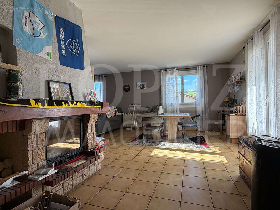 Maison à ROQUECOURBE