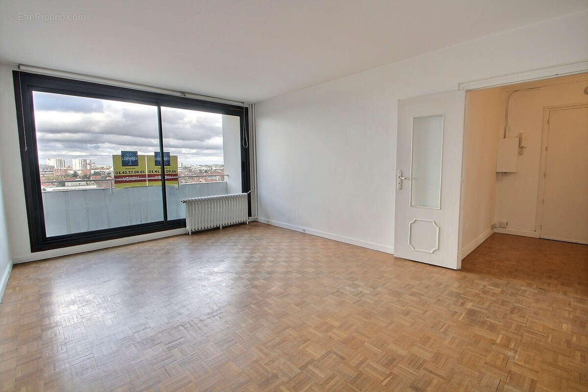 Appartement à NANTERRE
