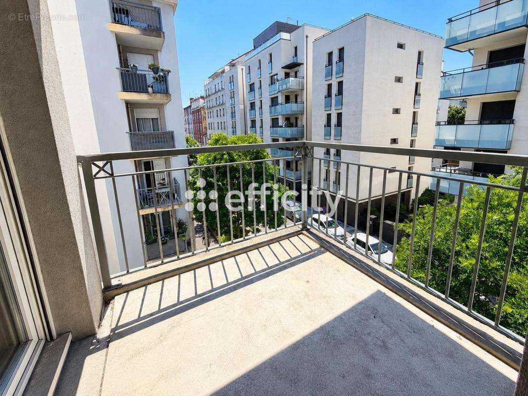 Appartement à VILLEURBANNE