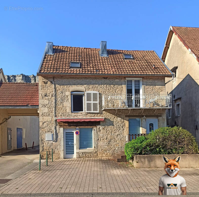 Maison à ORNANS