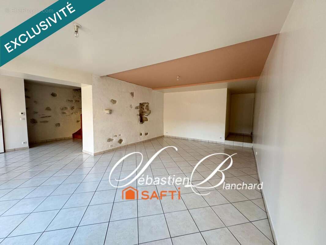 Photo 2 - Maison à CULOZ