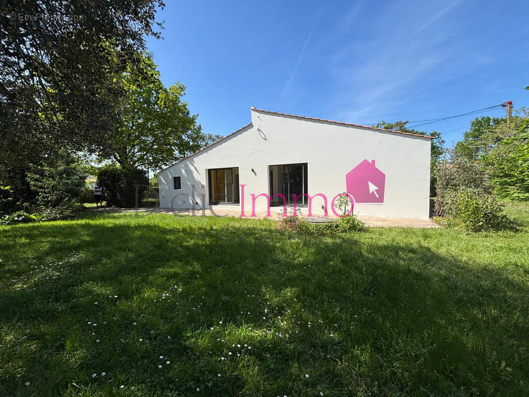 Maison à SOULLANS