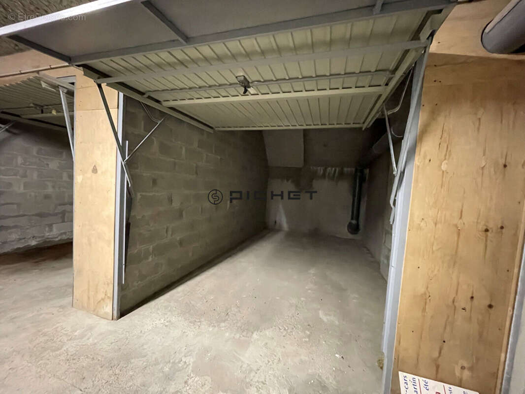 Appartement à ARETTE
