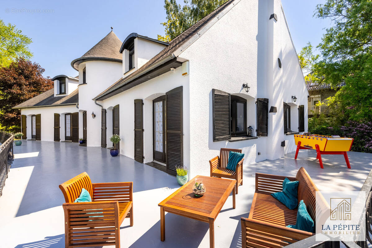 Maison à SAINT-AMAND-LES-EAUX