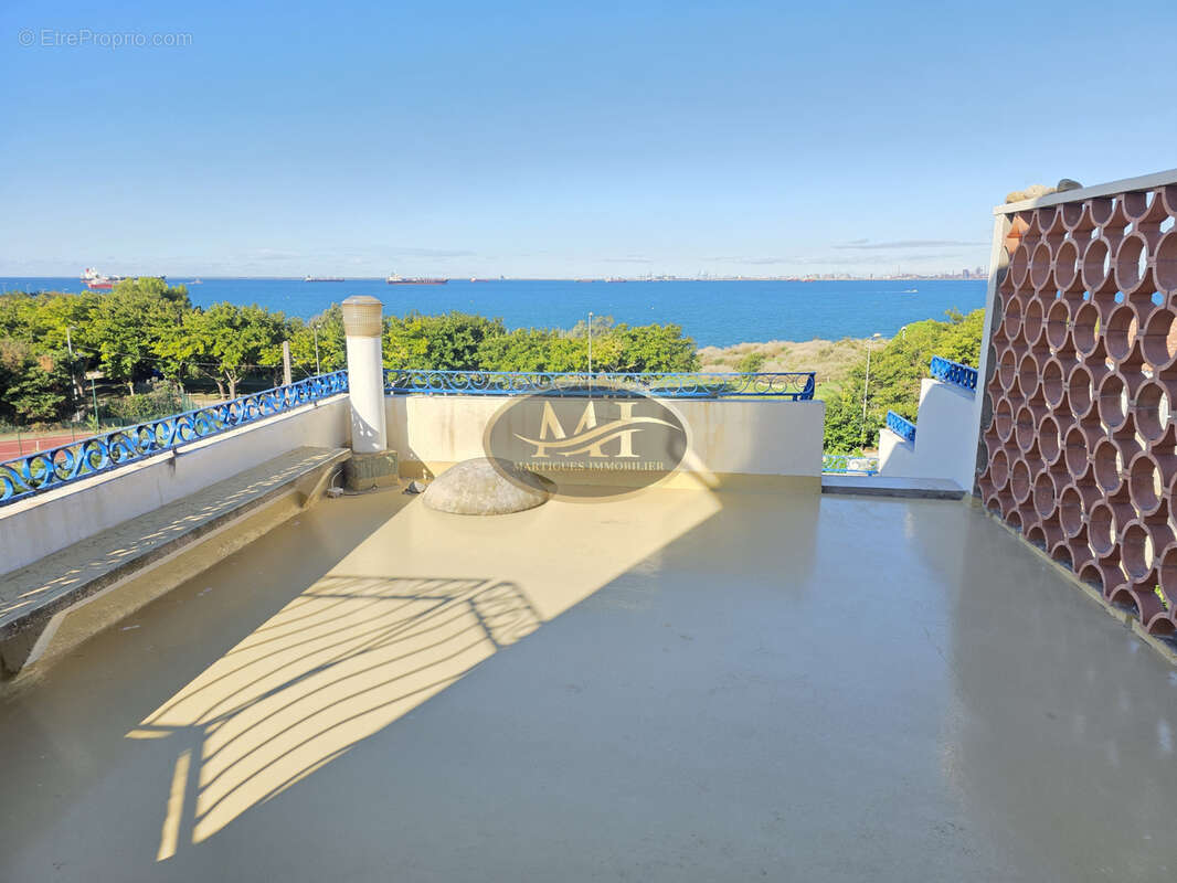 Appartement à PORT-DE-BOUC