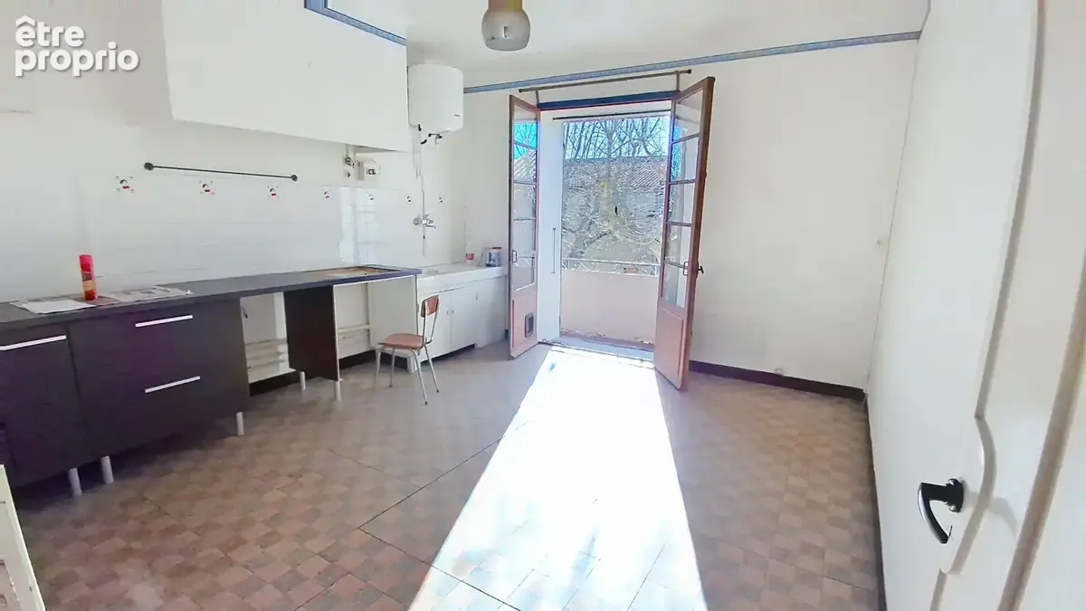 Maison Domazan 150 m2 avec cour intérieur et Garage - photo 5