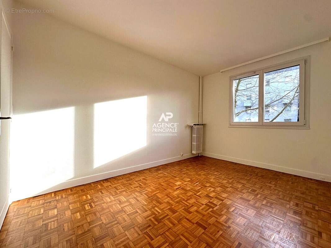 Appartement à CHAVILLE
