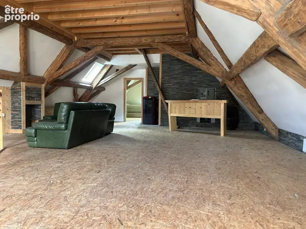 Maison bi-famille, 10 pièces, 230 m2, sur 10,45 ares - photo 19