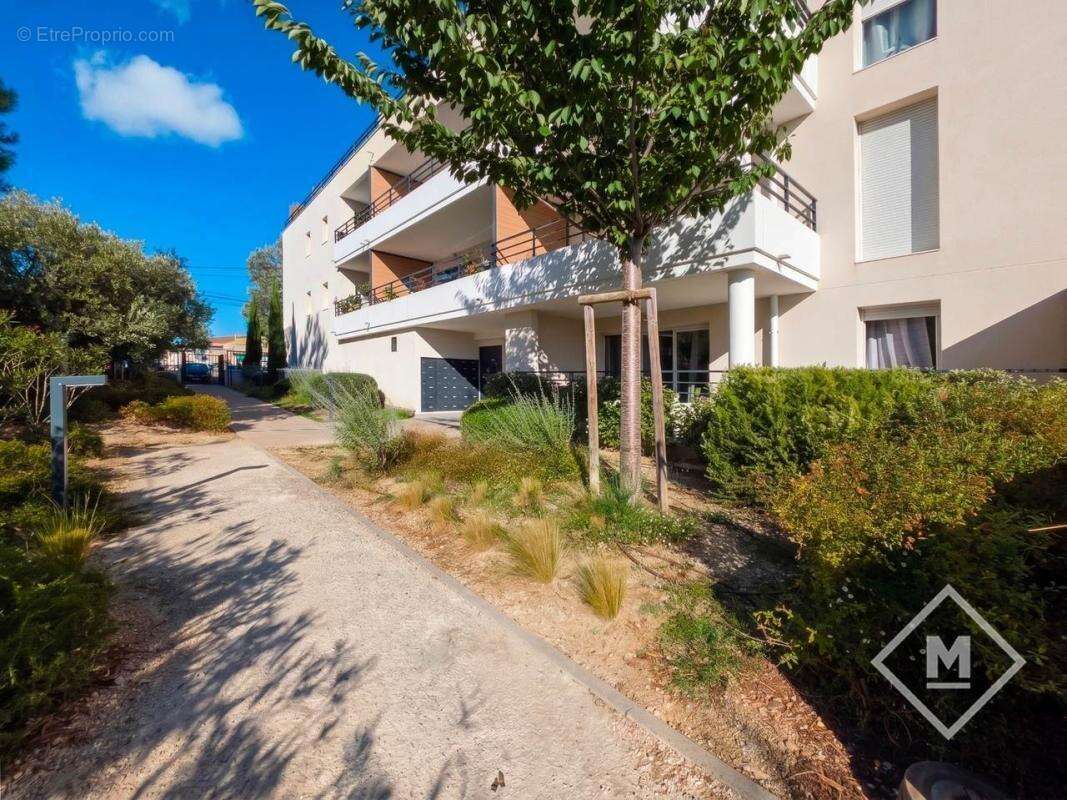 À découvrir sans tarder ! Superbe T3 coup de cœur en dernier étage avec terrasse de 40 m² – Château-Gombert - photo 20