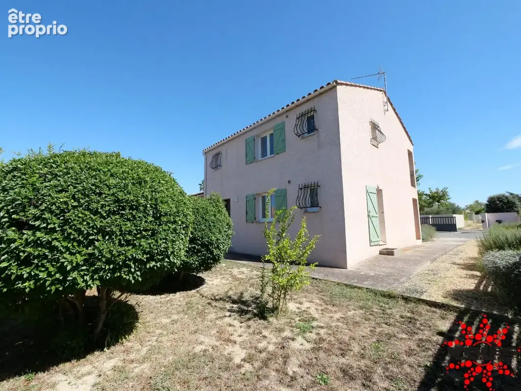 Villa T5 entièrement rénovée  Jardin piscinable au calme - photo 14
