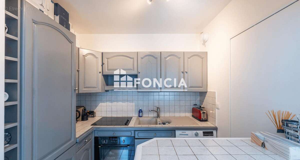 Appartement à FRESNES