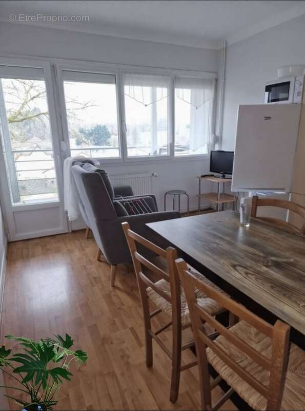 Appartement à BAINS-LES-BAINS