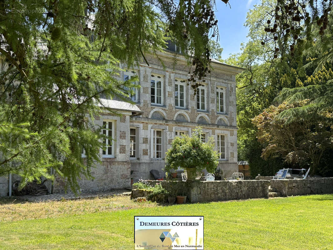 Exceptionnel manoir normand de caractère à proximité d’Étretat — Parc arboré de plus d’un hectare - photo 44