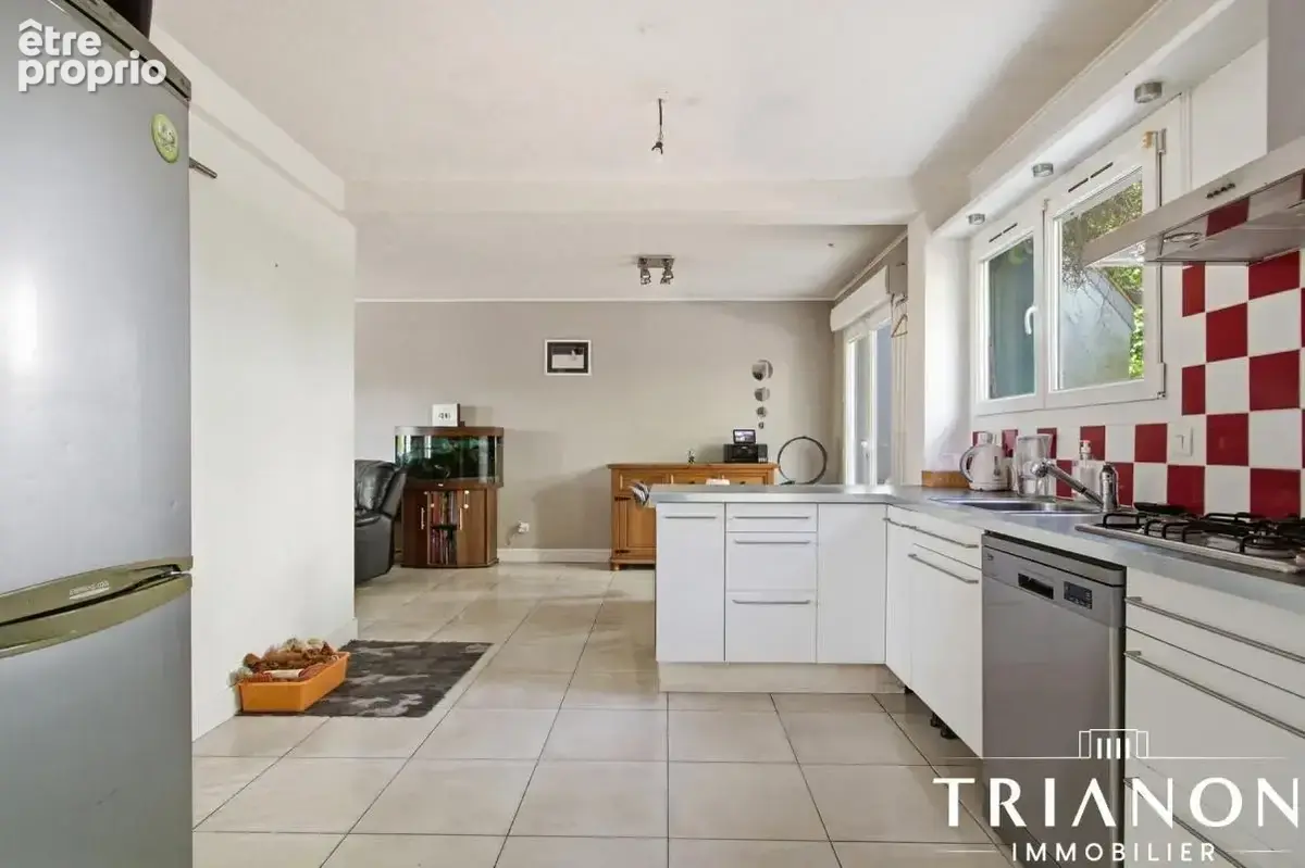 Maison 150 m² au sol – 5 chambres – jardin – garage - photo 6