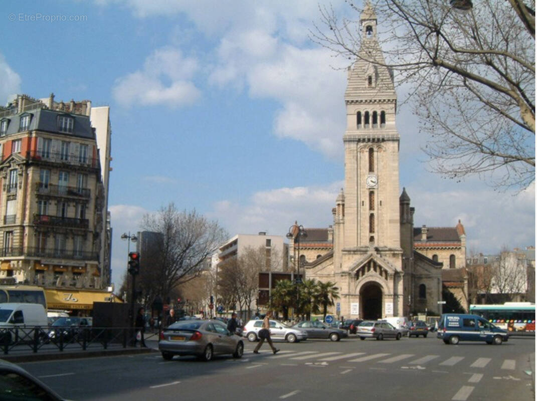 Appartement à PARIS-14E