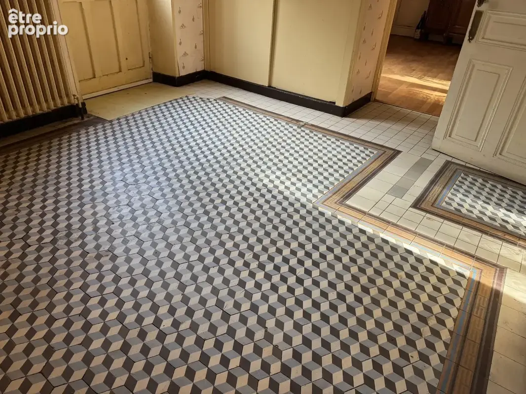 Maison à vendre 7 pièces GENELARD (71) - photo 6