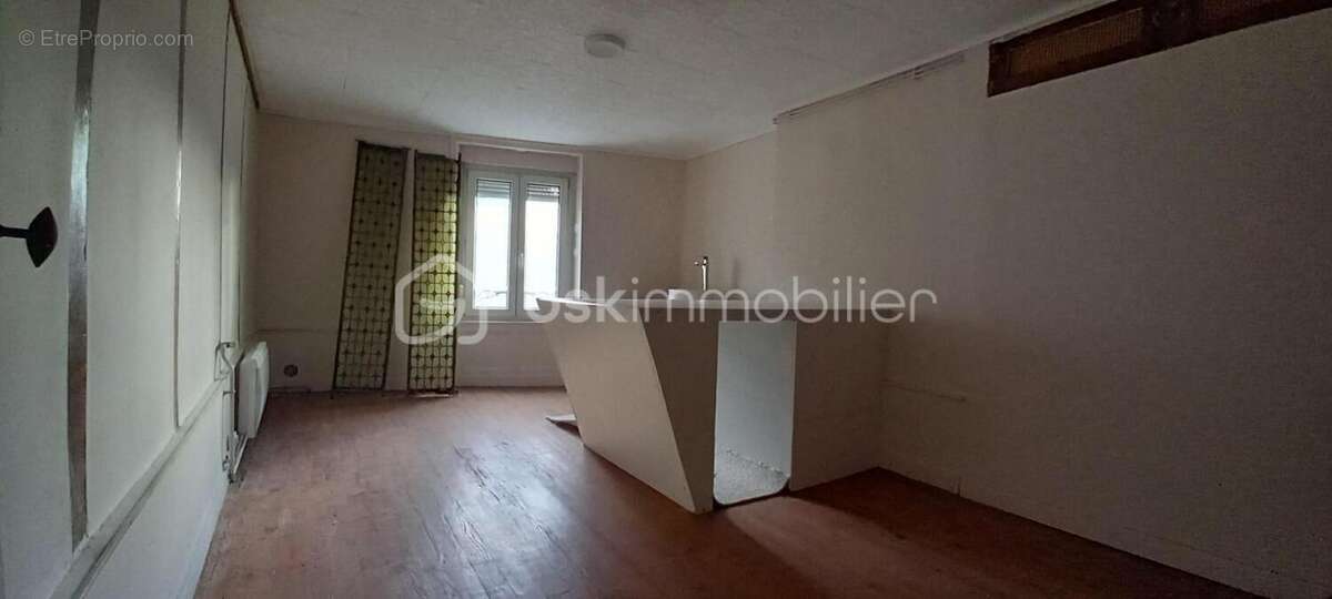 Maison à BOURBONNE-LES-BAINS