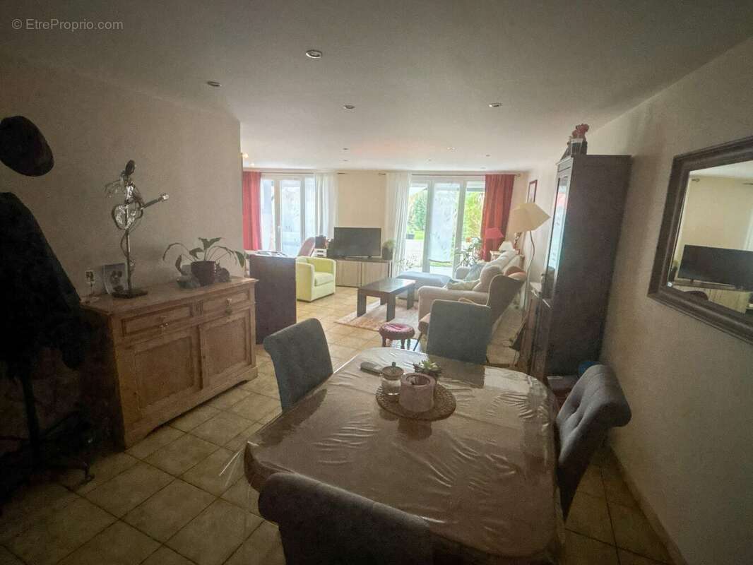 Maison à LEERS
