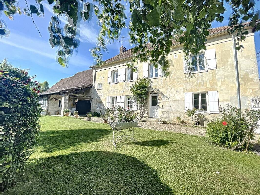 Maison à MAGNY-EN-VEXIN