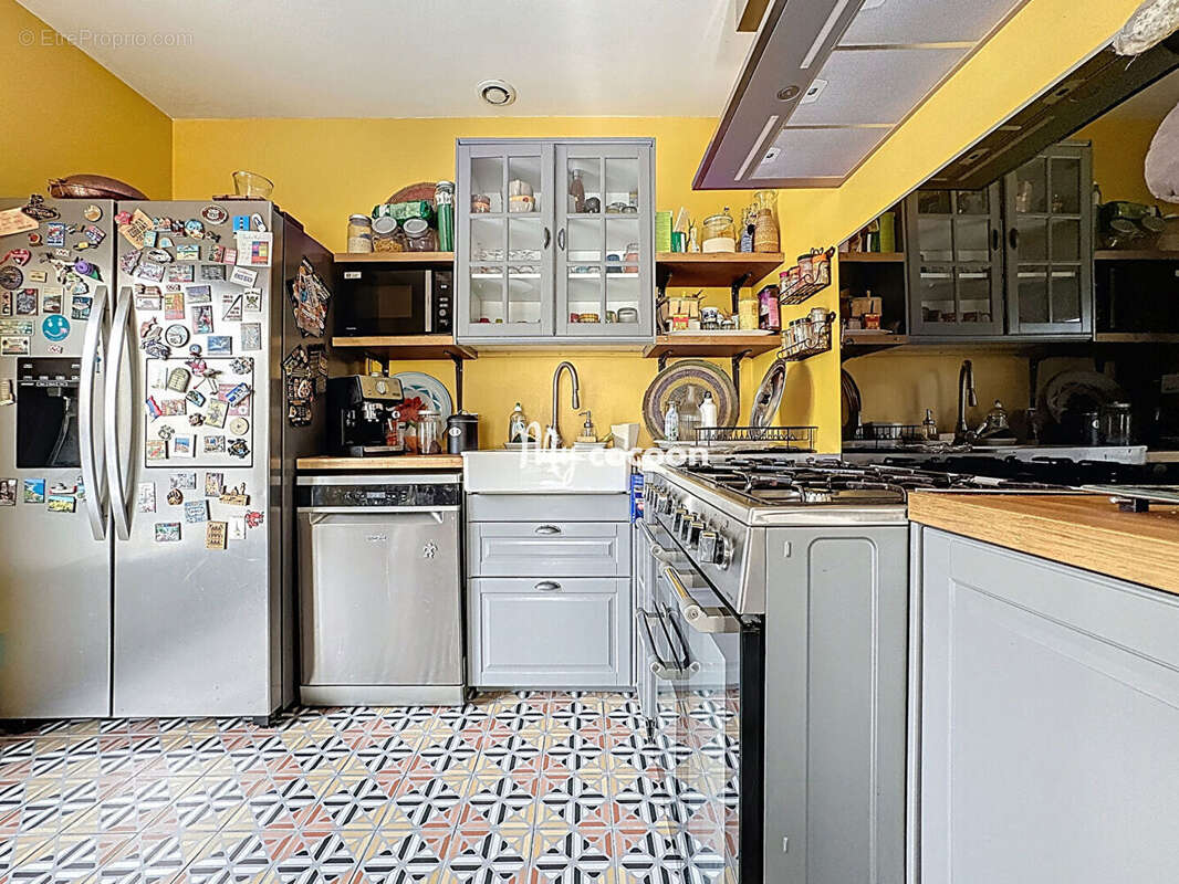 Maison à LYON-8E
