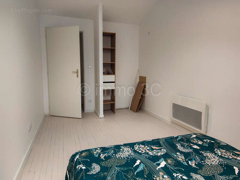 Maison à SAUZE-VAUSSAIS