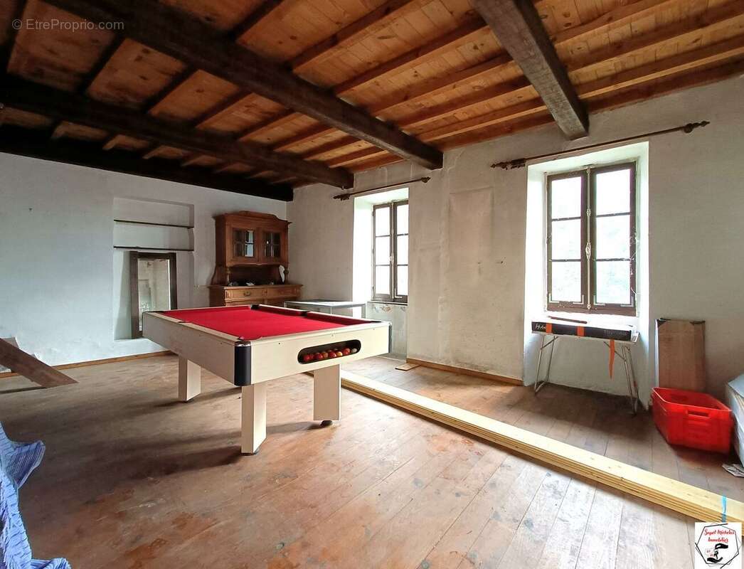 Maison à BEAUCHASTEL