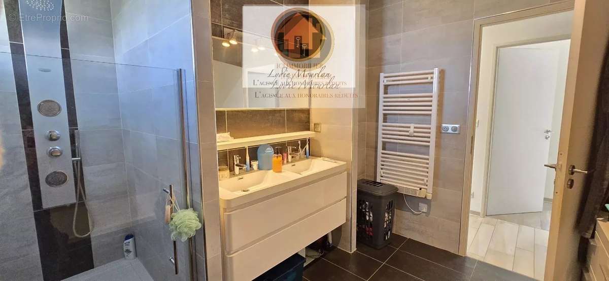 Maison à POEY-DE-LESCAR