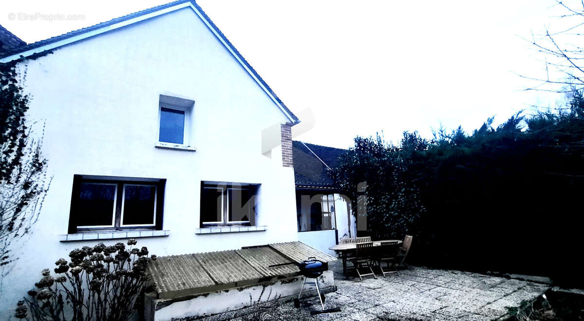 Maison à APPOIGNY