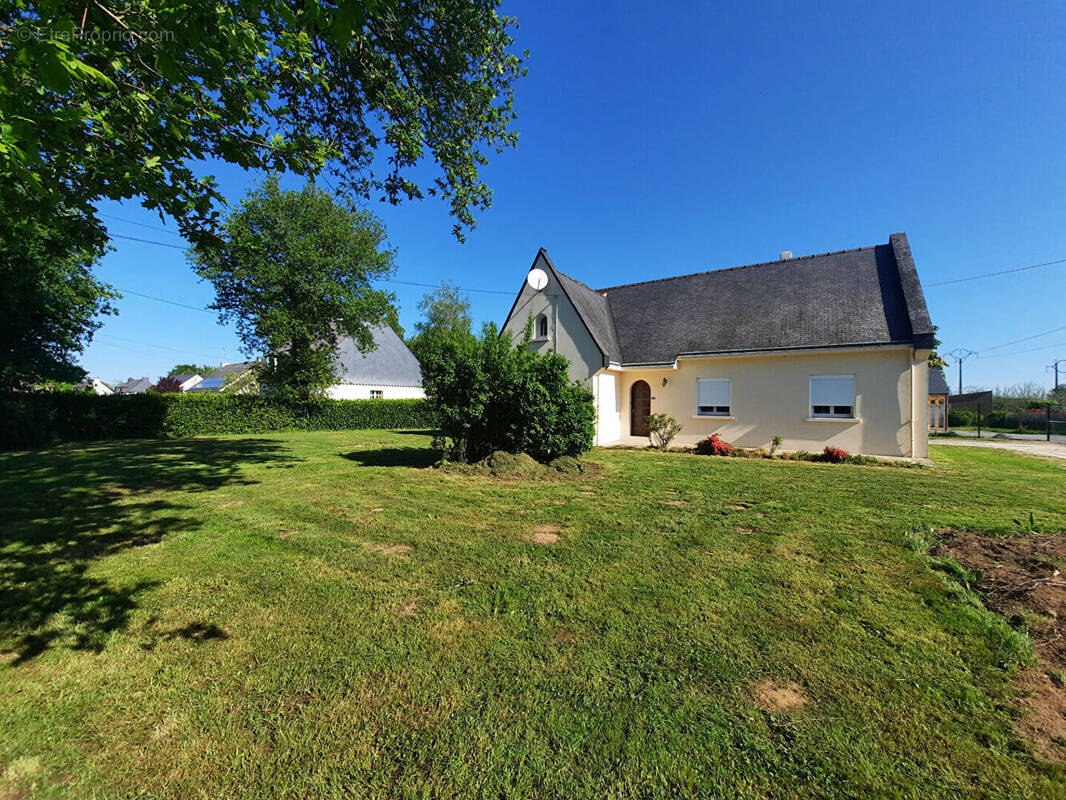 Maison à PONTCHATEAU