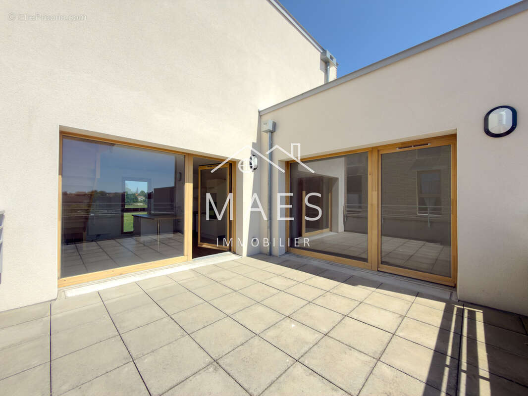 Appartement à QUESNOY-SUR-DEULE