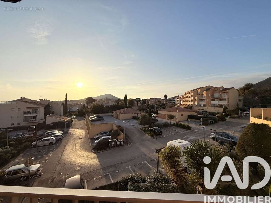 Photo 2 - Appartement à CARQUEIRANNE