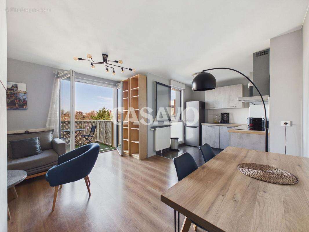 Appartement à GENNEVILLIERS