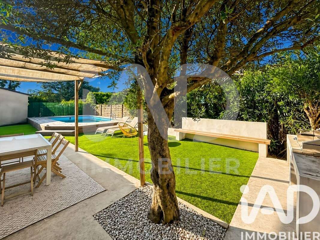 Photo 3 - Maison à NIMES