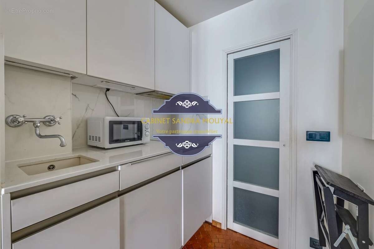 Appartement à PARIS-3E