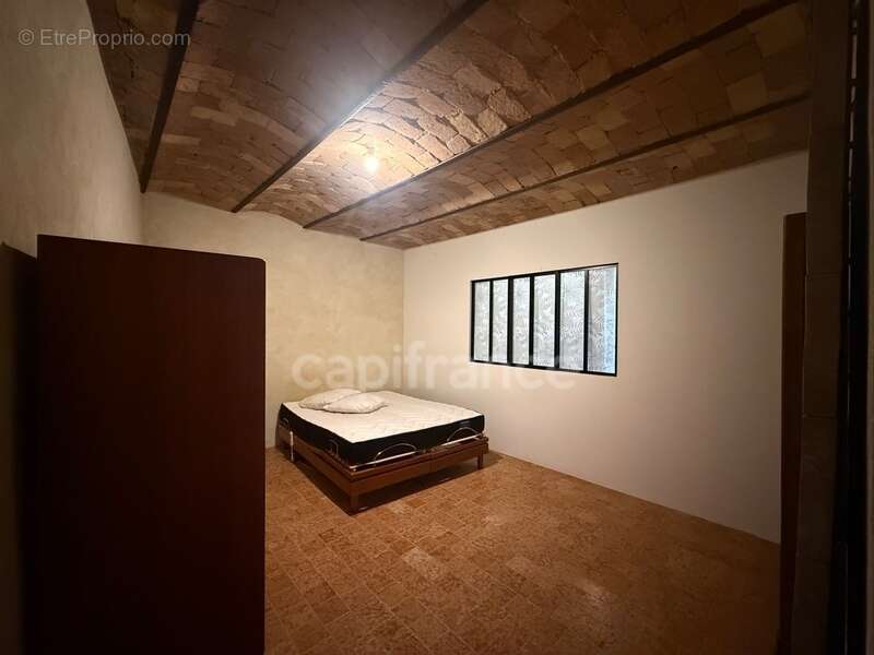 Appartement à BOLLENE