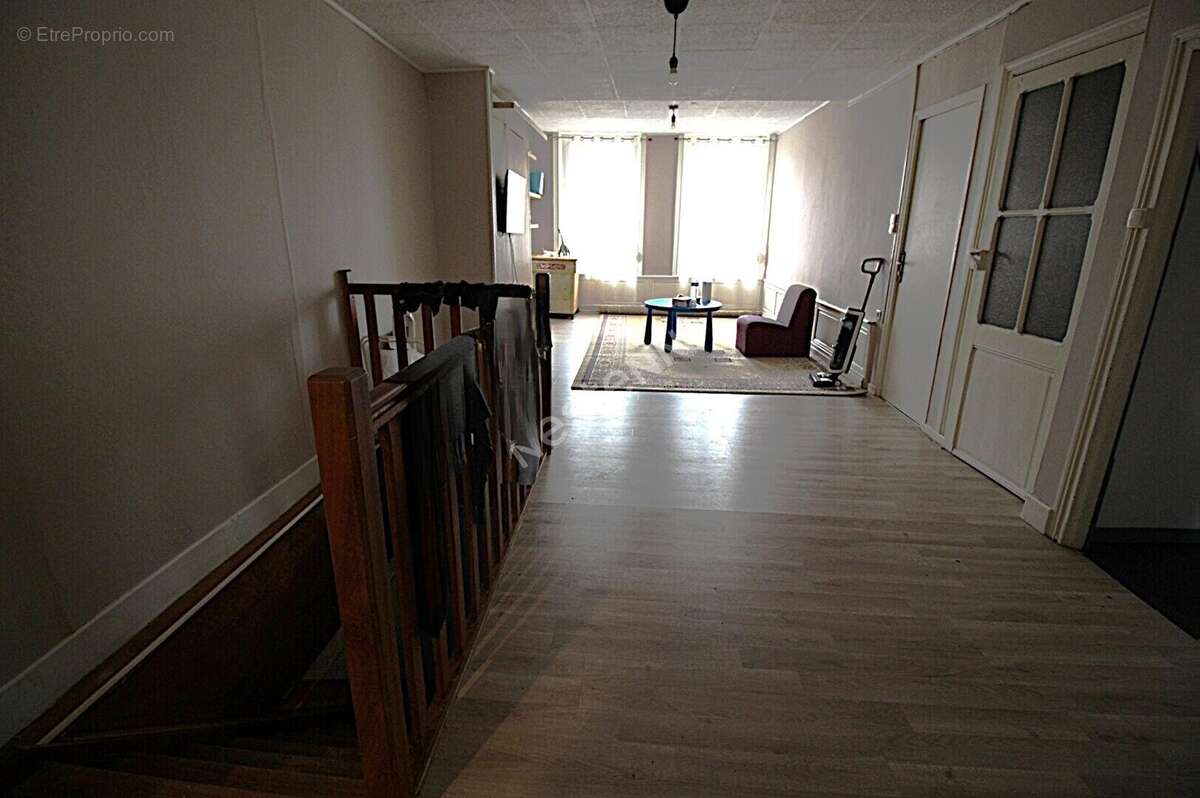 Appartement à MONTCORNET