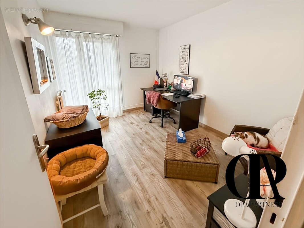 Appartement à LES ULIS